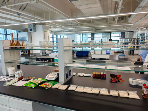 共享檢驗室破解小微企業食品檢驗難題 降本留人，成都先行
